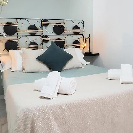 Sunny In The Historic Centre- Private Parking