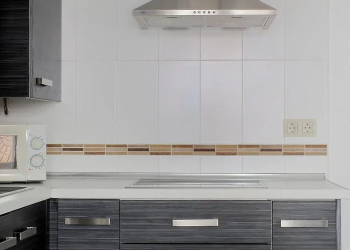 Sunny In The Historic Centre- Private Parking Διαμέρισμα