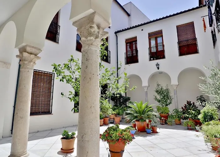 Sunny In The Historic Centre- Private Parking Διαμέρισμα *