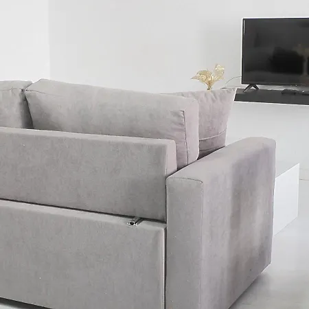 Sunny In The Historic Centre- Private Parking Appartement *